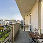 Malta Katowicka Pool & Parking By Renters Lägenhet Poznań