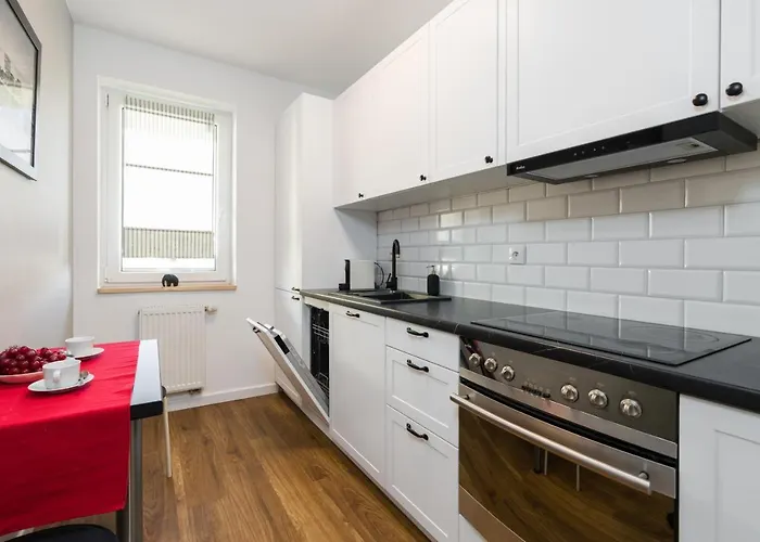 Malta Katowicka Pool & Parking By Renters Apartment Poznan