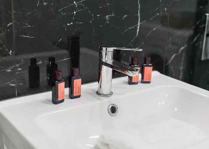 Apartment Malta Katowicka Pool & Parking By Renters