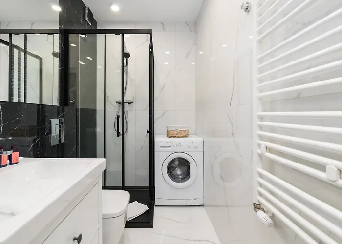 Apartment Malta Katowicka Pool & Parking By Renters