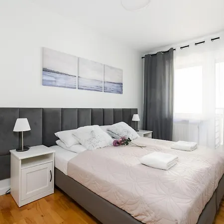 Malta Katowicka Pool & Parking By Renters Appartamento *