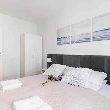 Apartman Malta Katowicka Pool & Parking By Renters *